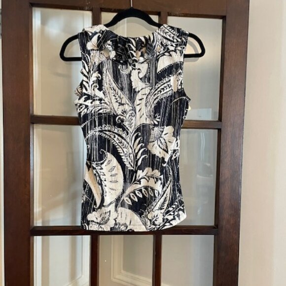 Lauren Ralph Lauren Black and White Paisley Sleeveless Ruffle Top, Size Small - Picture 4 of 4